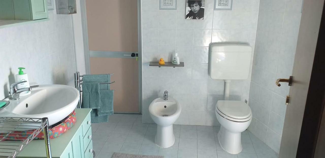 شقة بولونيا  في Zimmy'S House المظهر الخارجي الصورة